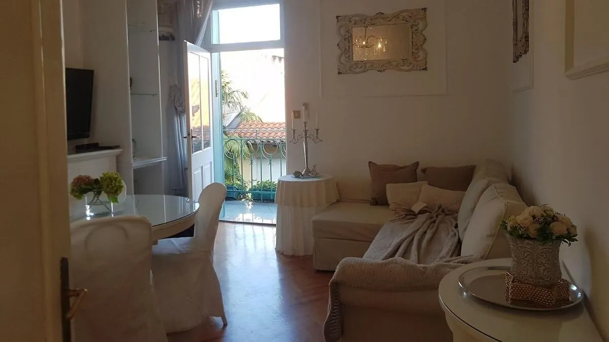 Apartment Vesna 65952-A1 洛夫兰